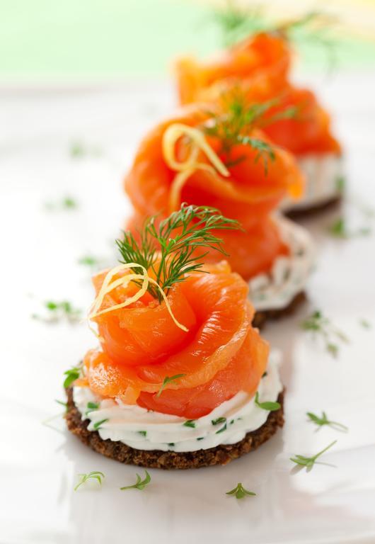 Hotel Restaurant Zum Goldenen Anker Mit Hallenbad & Wellnessbereich Windorf エクステリア 写真